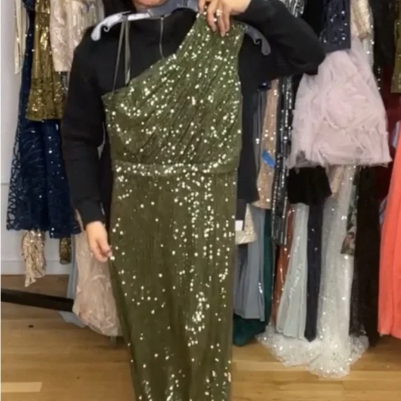 Ienna for Mac Duggal Dark Green Sequined Gown - Picture 3 of 4